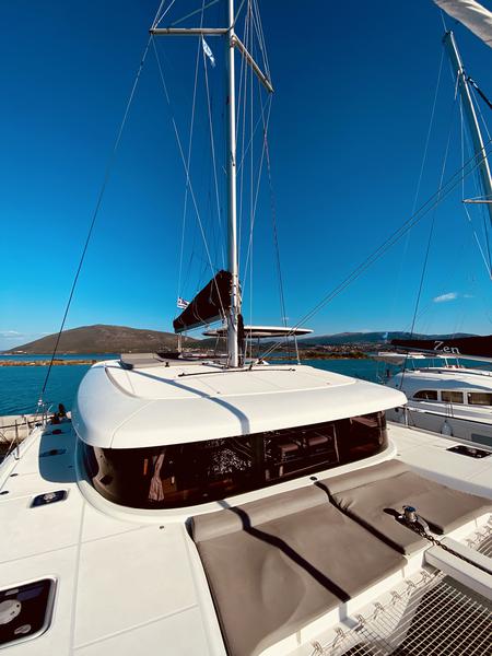 Book yachts online - catamaran - Lagoon 42 - Katerina (A/C - Generator) - rent