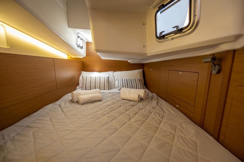 Book yachts online - sailboat - Sun Odyssey 410 - Garfish - rent