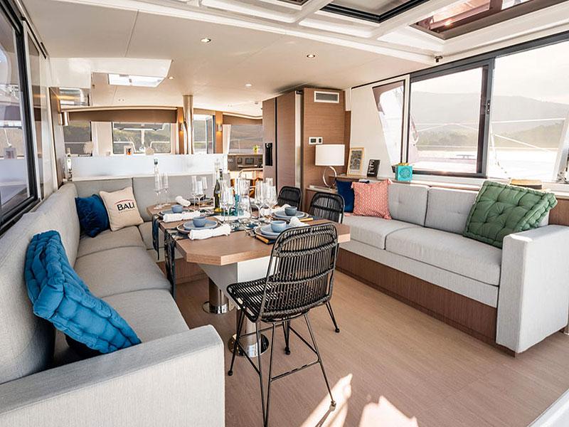 Book yachts online - catamaran - Bali 4.6 - Migaloo - rent
