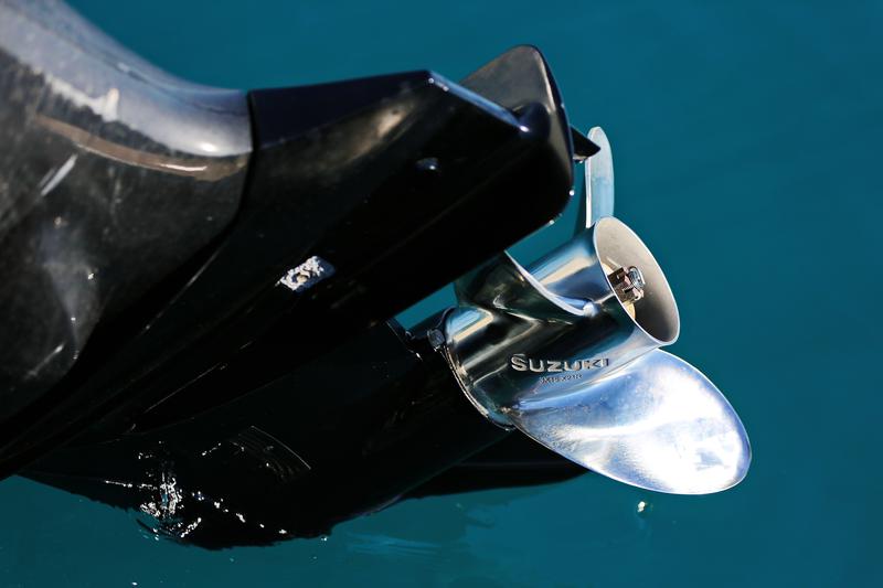 Book yachts online - motorboat - Merry Fisher 895 - VIP 3029ZD - rent