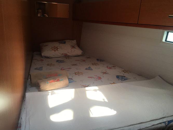 Book yachts online - sailboat - Bavaria Cruiser 46 - Santiago - rent