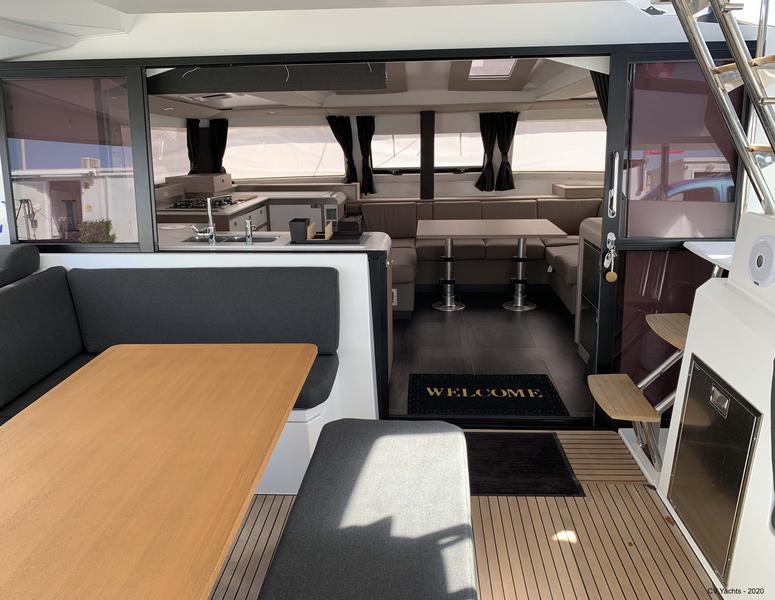 Book yachts online - catamaran - Elba 45 - Lazuli - rent