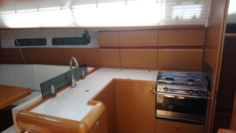 Book yachts online - sailboat - Sun Odyssey 409 - El Greco - new sails 2022 - rent
