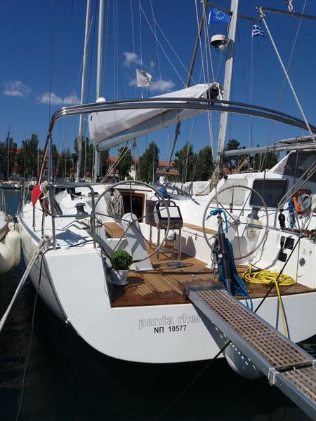Book yachts online - sailboat - Hanse 430 - PANTA REI - rent