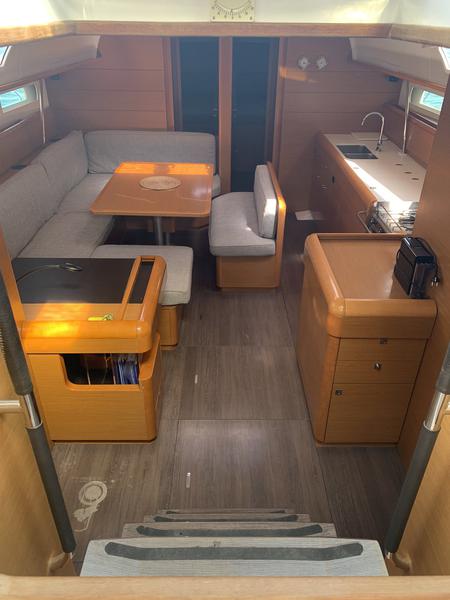 Book yachts online - sailboat - Sun Odyssey 519 (AC) - AURORA AC - rent