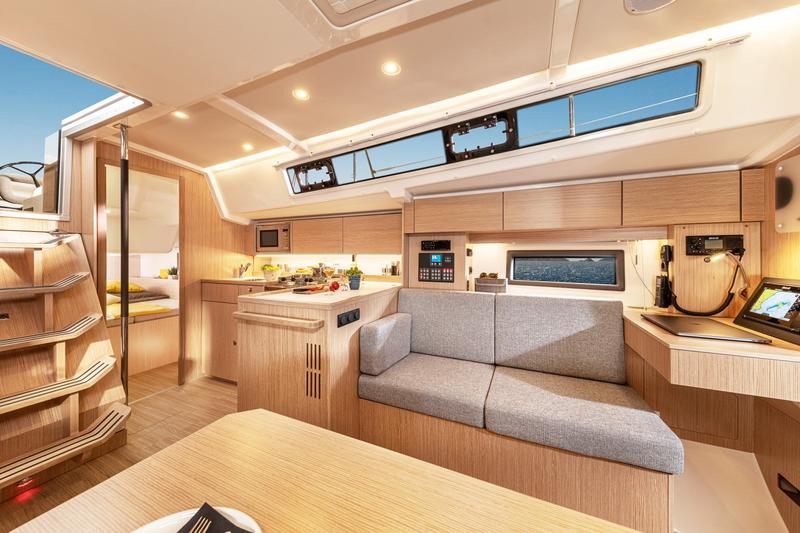 Book yachts online - sailboat - Bavaria C38 - NN1 - NEW 2023 - rent