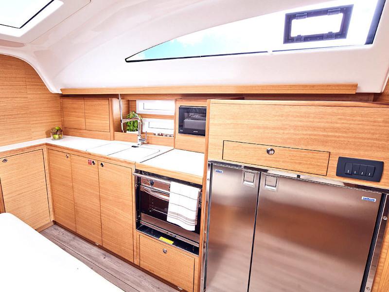 Book yachts online - sailboat - Elan Impression 45.1 - Carolina - rent