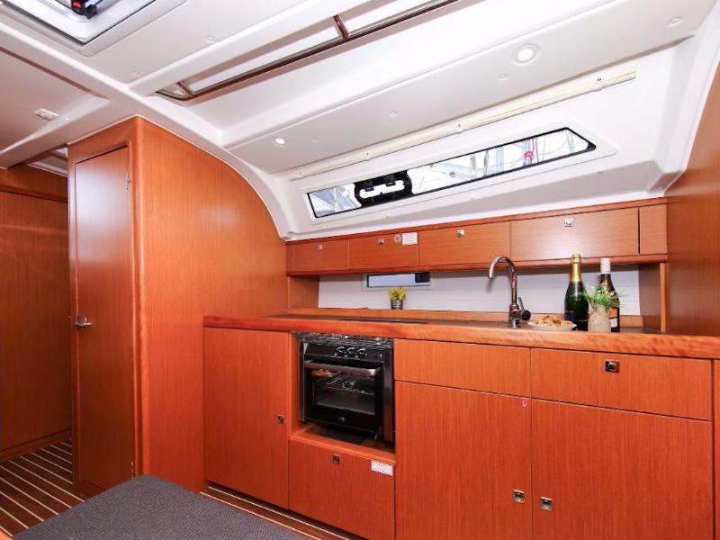 Book yachts online - sailboat - Bavaria Cruiser 41S - Rebel Rebel - rent