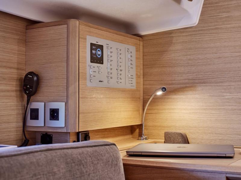 Book yachts online - sailboat - Elan E4 - Paris - rent