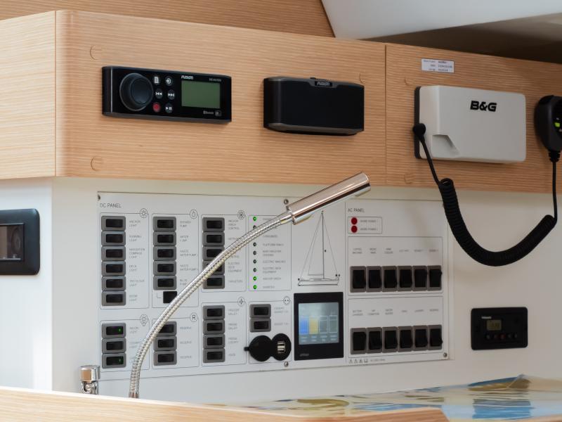 Book yachts online - sailboat - Elan 50 Impression - Alegria - rent