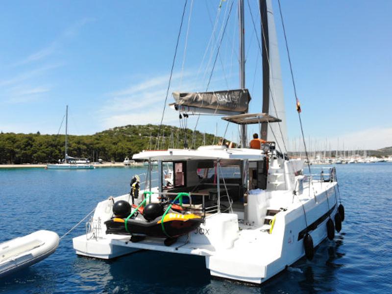 Book yachts online - catamaran - Bali 4.1 - Jax - rent