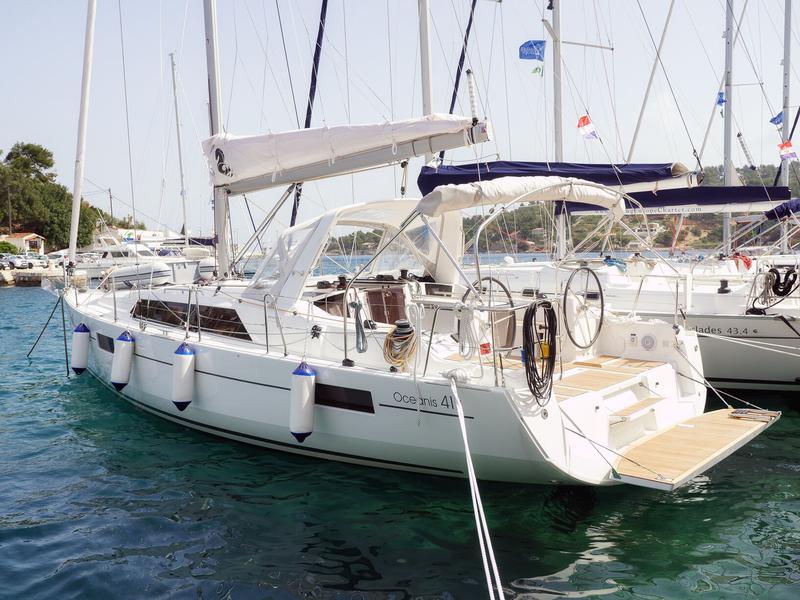 Book yachts online - sailboat - Oceanis 41.1 - GOA - rent