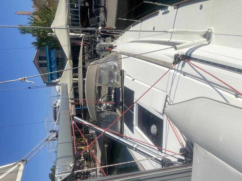 Book yachts online - sailboat - Sun Odyssey 439 - Triada / bow-thruster, solar panels, electric WC - rent