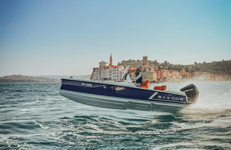 Book yachts online - motorboat - Saxdor 200 Sport (Mercury 175) - Saxdor 200 Sport (Mercury 175) (2021) - rent