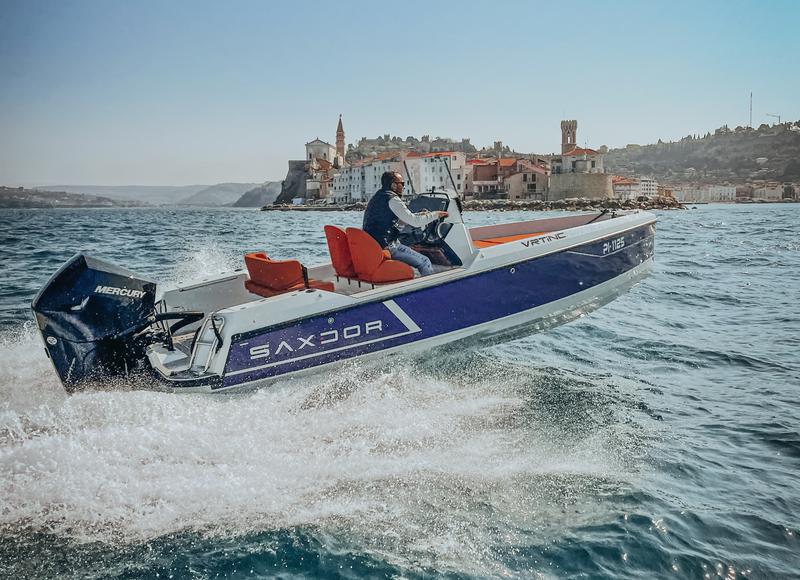 Book yachts online - motorboat - Saxdor 200 Sport (Mercury 175) - Saxdor 200 Sport (Mercury 175) (2021) - rent