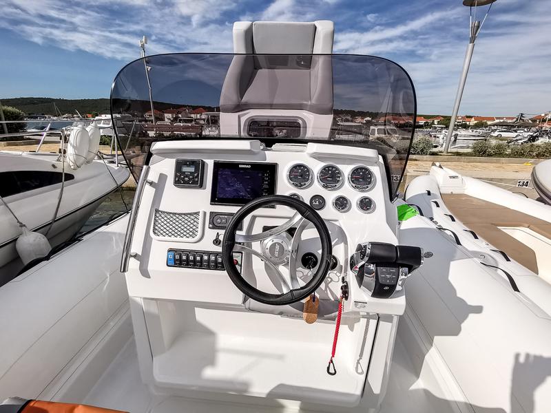Book yachts online - other - Joker Boat Clubman 28 - Joker Boat Clubman 28 (2019) - rent