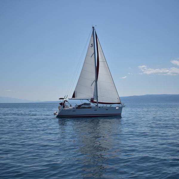 Book yachts online - sailboat - Oceanis 393 Clipper - Škuribanda (refitted 2021) - rent