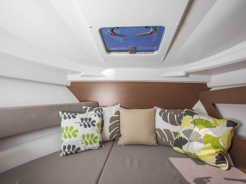 Book yachts online - sailboat - Bavaria C45 - Simeon - rent
