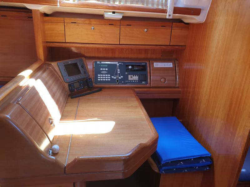 Book yachts online - sailboat - Bavaria 46 - Makani - rent