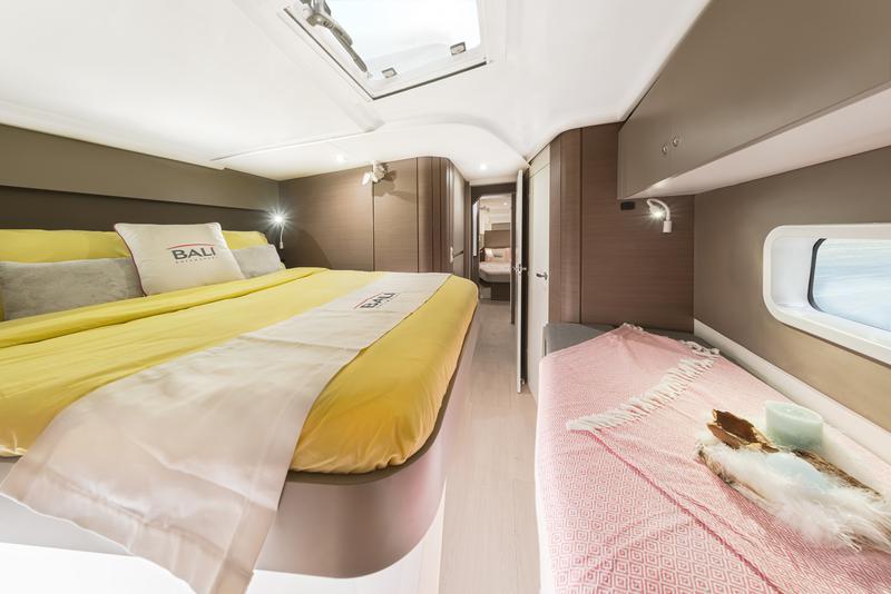 Book yachts online - catamaran - Bali Catspace - VIOLA - rent