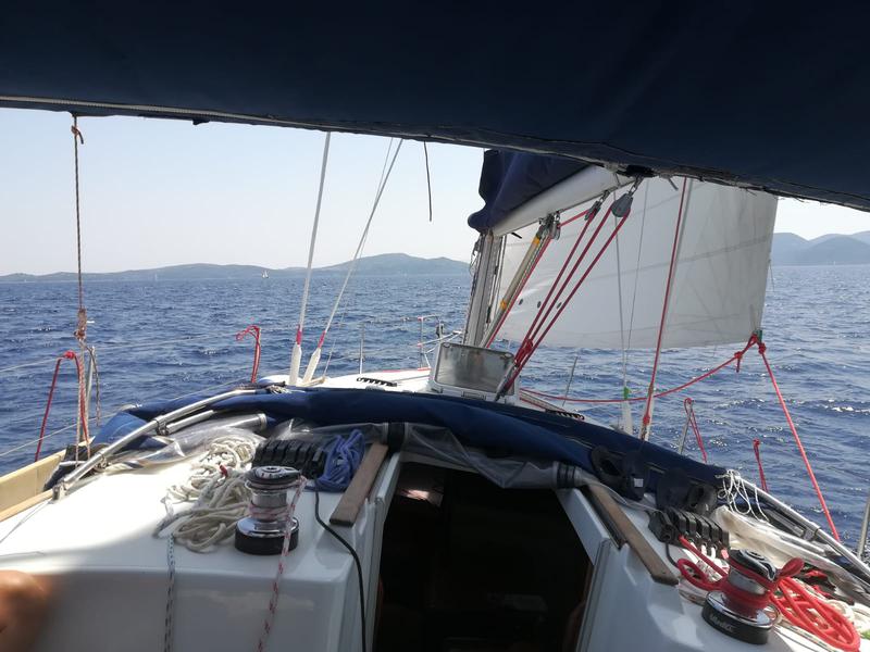 Book yachts online - sailboat - Sun Odyssey 37 - ALKI - rent