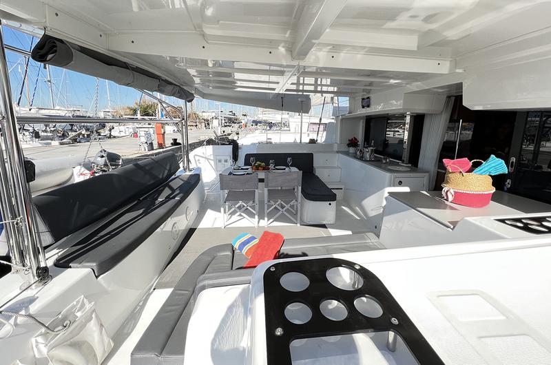 Book yachts online - catamaran - Lagoon 46 - KALISI MOU (air condition, generator, water maker)    _Skippered Only_ - rent