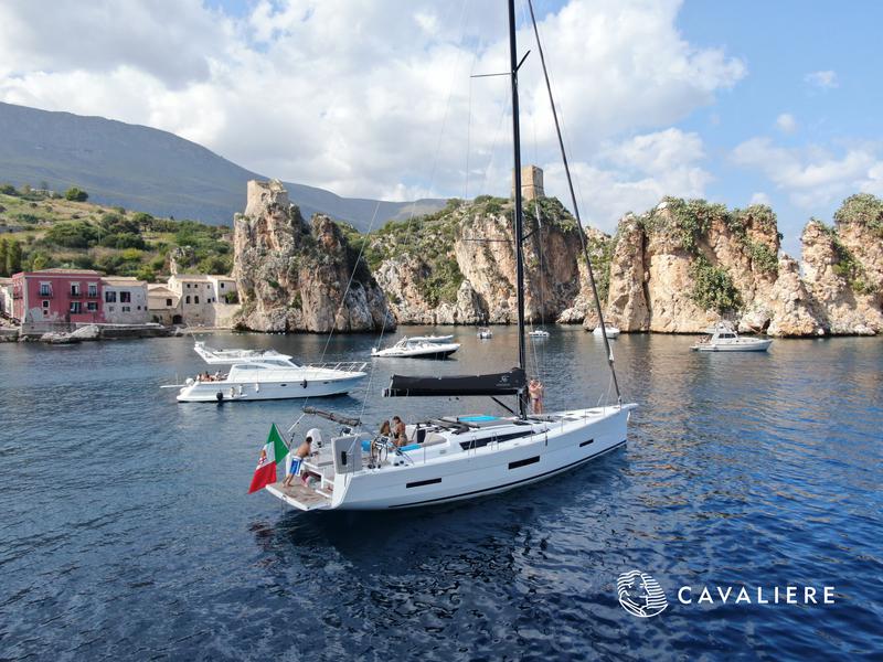 Book yachts online - sailboat - Dufour 56 Exclusive - Cavaliere CAST(Ac+Gen+Wm+Bbq) - rent