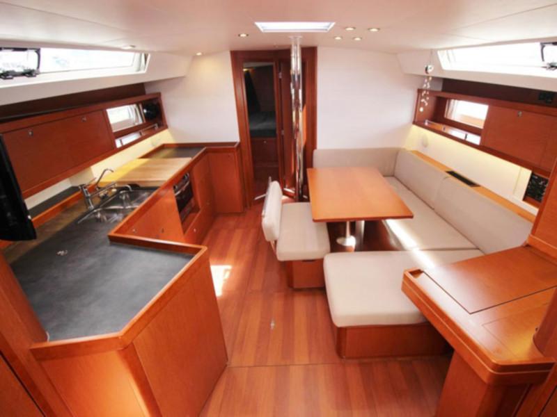 Book yachts online - sailboat - Oceanis 45 - Theagenis - rent
