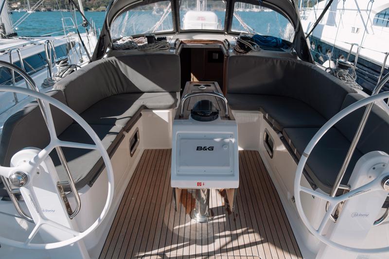 Book yachts online - sailboat - Bavaria Cruiser 46 - BARCELONA - rent