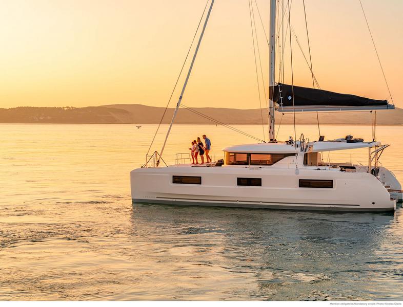 Book yachts online - catamaran - Lagoon 46 - Joansea (crewed) - rent