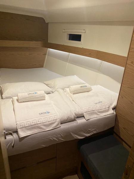 Book yachts online - sailboat - Elan 50  Impression - THERAPY - rent