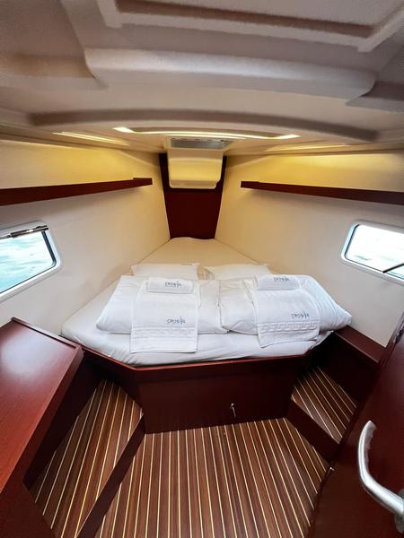 Book yachts online - sailboat - Oceanis 50 Family - GREAT WHITE - rent