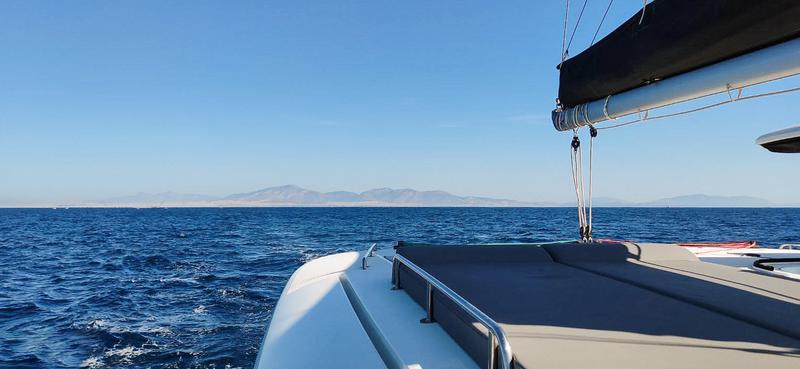 Book yachts online - catamaran - Lagoon 42 - CY-1  - rent