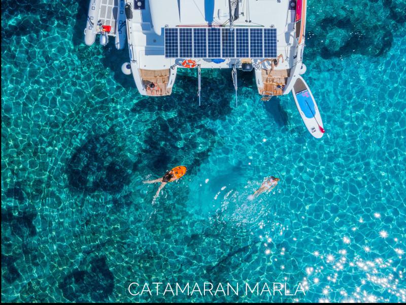 Book yachts online - catamaran - Lagoon 450  Flybridge - Marla - rent