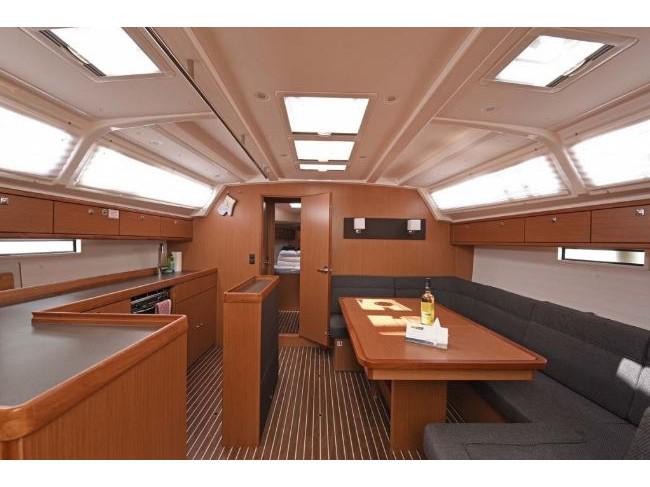 Book yachts online - sailboat - Bavaria 46 Cruiser - (2021) - rent