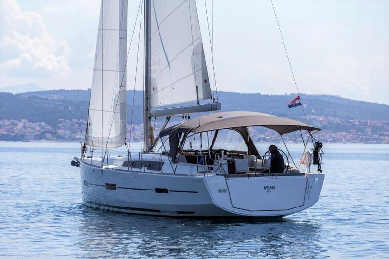 Book yachts online - sailboat - Dufour 460 - WILMA  - rent