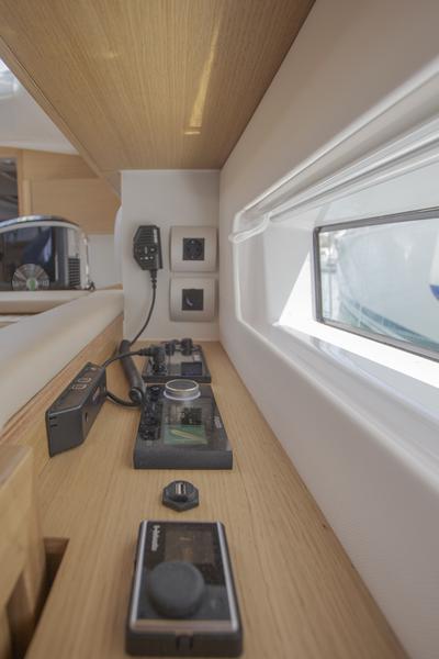 Book yachts online - sailboat - Elan GT6 - NEVERA - rent