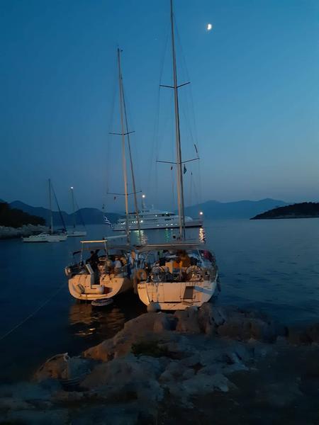 Book yachts online - sailboat - Elan 384 Impression - NAIADA  - rent