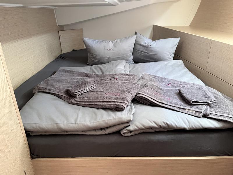 Book yachts online - sailboat - Hanse 508 - Infinity of Happiness - rent