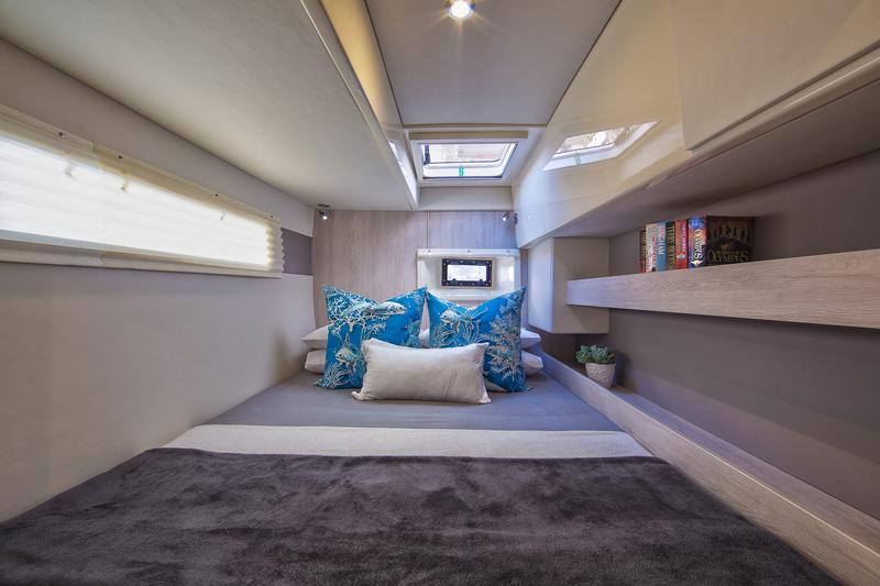 Book yachts online - catamaran - Leopard 40 - DENİZ - rent