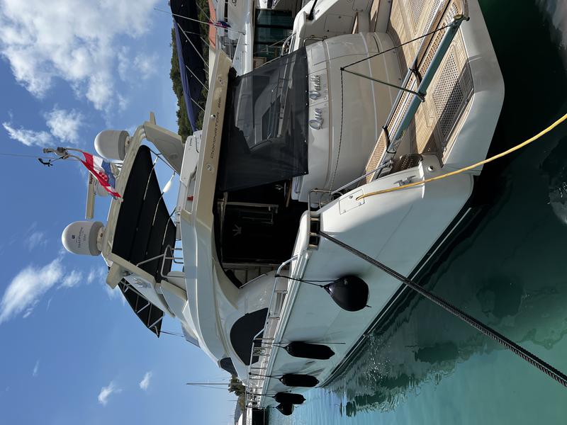 Book yachts online - motorboat - Dominator 680 S - QUO VADIS - rent