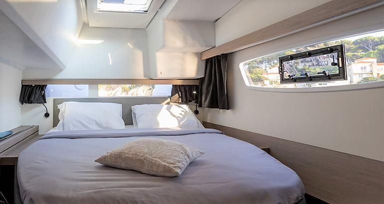 Book yachts online - catamaran - Isla 40 - ALMIRIKI - rent