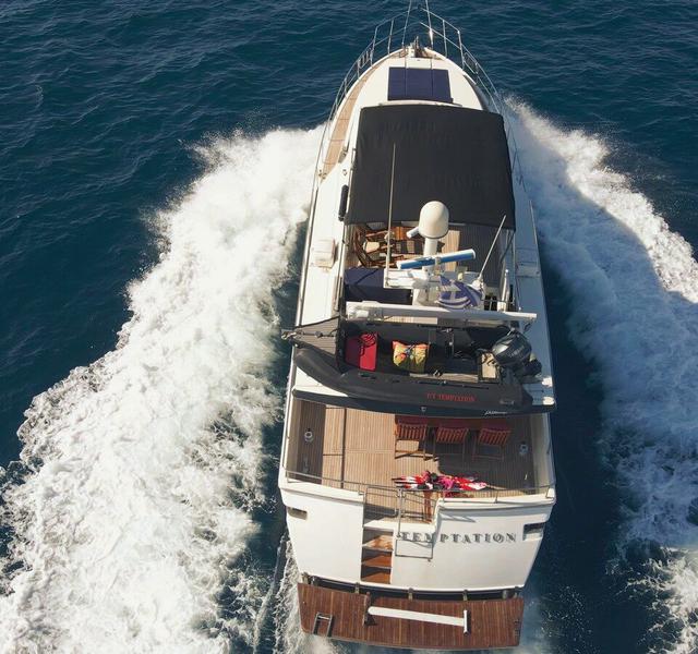 Book yachts online - motorboat - Posillipo Technema 67 - Temptation - rent