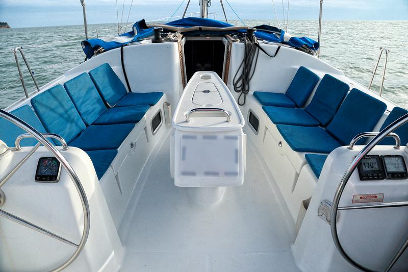 Book yachts online - sailboat - Cyclades 43.4 - HERMES - rent