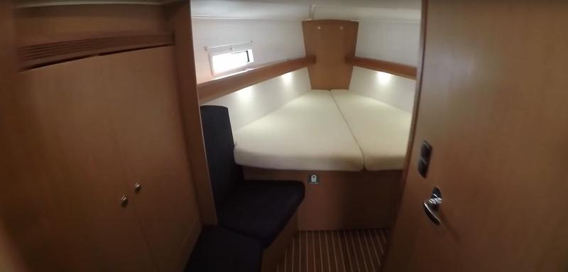 Book yachts online - sailboat - Bavaria 40 Cruiser - XANEI S - rent