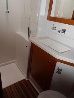 Book yachts online - catamaran - Lagoon 450 F - GREY GOOSE I - rent