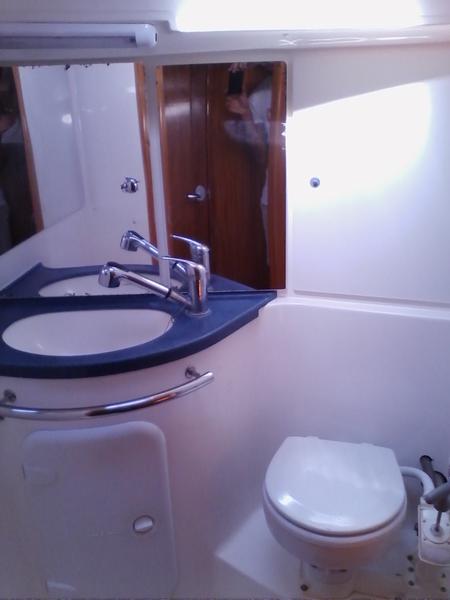 Book yachts online - sailboat - Bavaria 39 Cruiser - Nemesis - rent