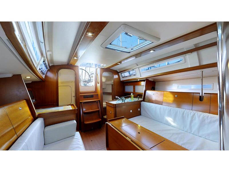 Book yachts online - sailboat - Dufour 34 Performance - Una FB  - rent