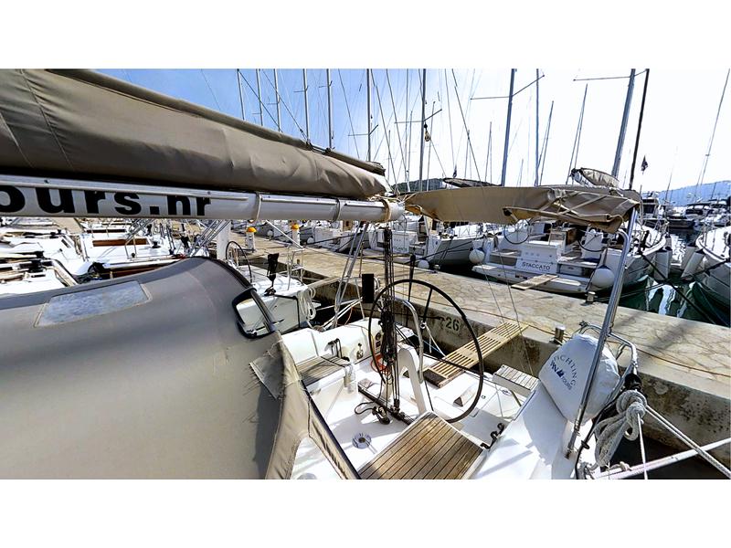 Book yachts online - sailboat - Dufour 34 Performance - Una FB  - rent