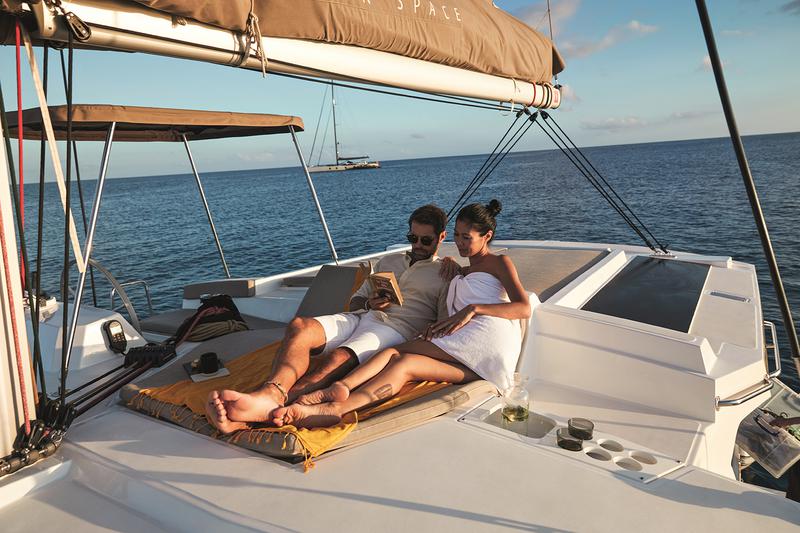 Book yachts online - catamaran - Bali 4.2 - Pisces - rent